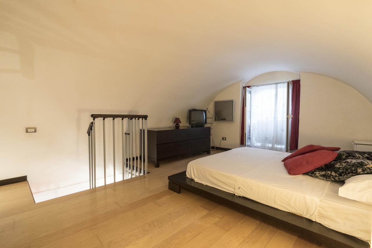 Dietro Tresca 3 Apartment Бари Екстериор снимка